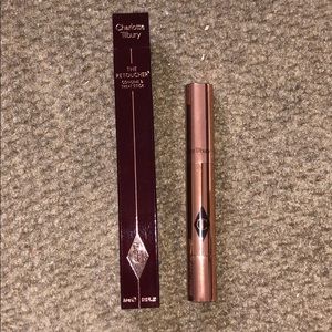 Charlotte Tilbury “The Retoucher” concealer